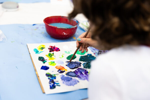 painting-open-studio25fa-701jx00001gv7qbiat