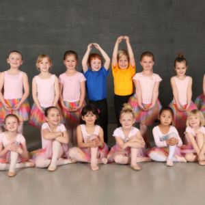 little kids in ballet costumes