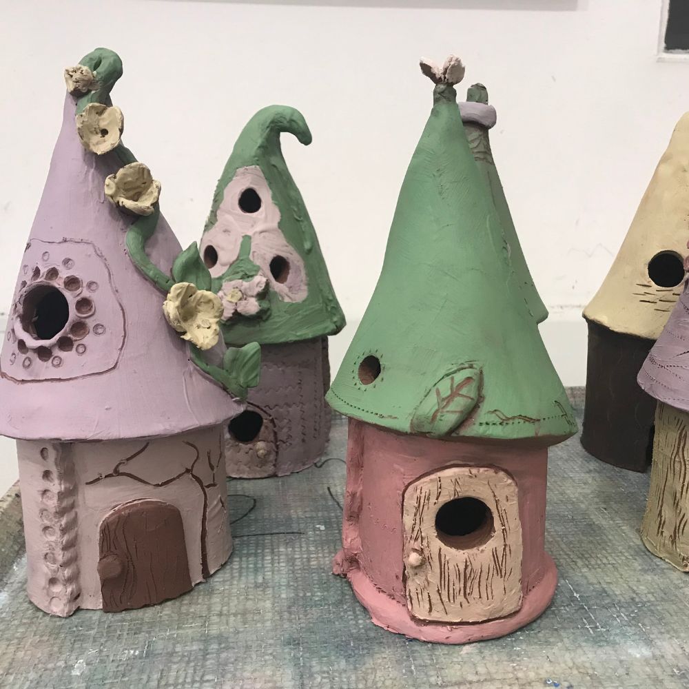 ceramic-gnome-and-fairy-homes26wsp-701jx00001rkymyia1